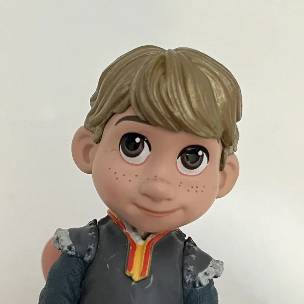 2 Disney Animators Collection Disney Store Frozen Kristoff Figures